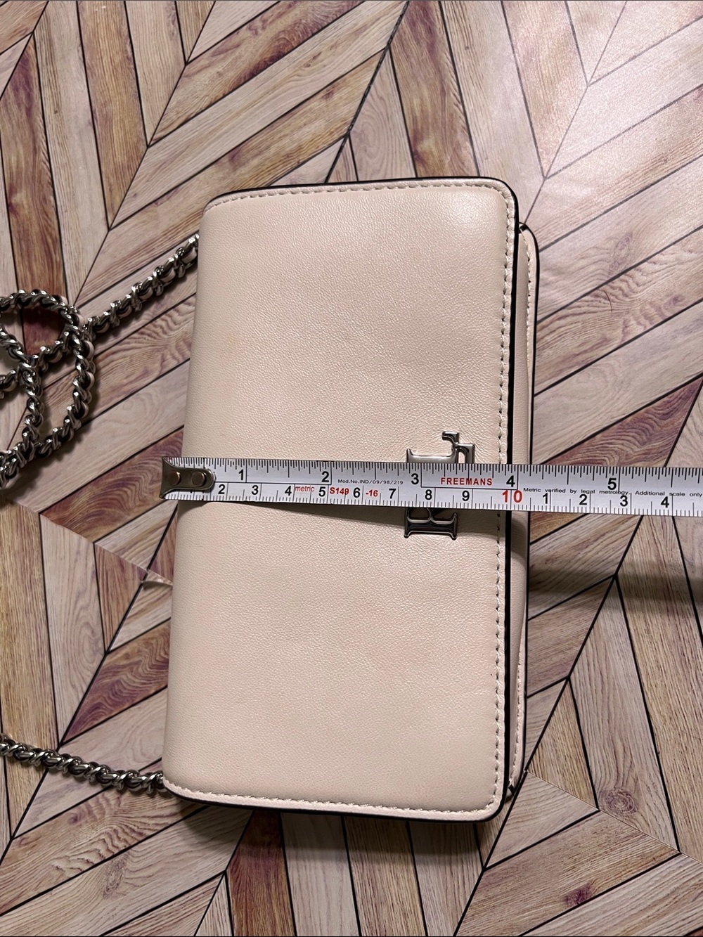 Ralph Lauren mini Neutral Cream Leather Chain Shoulder crossbody Bag - Picture 7 of 7